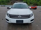 2017 Volkswagen Tiguan Wolfsburg Белый vin: WVGSV7AXXHK020198
