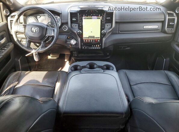 3C6TR5EJ6KG665279 2019 RAM 2500 Черный Вид щитка приборов