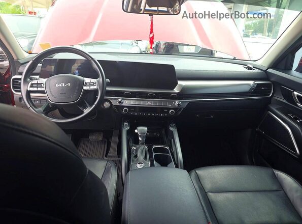 5XYP6DGC7PG388692 2023 KIA TELLURIDE Темно-бордовый Вид задних сидений