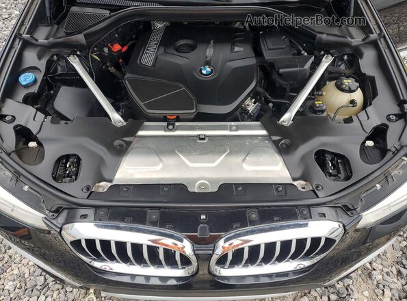 5UXTR7C50KLE94916 2019 BMW X3 Черный Вид подкапотного пространства