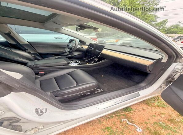 5YJ3E1EA4LF797316 2020 TESLA MODEL 3 Белый Вид сзади