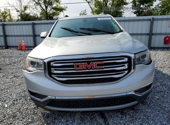 1GKKNMLSXHZ220109 2017 GMC ACADIA Серебряный Вид сзади