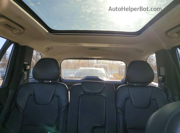 YV4102PK4K1494025 2019 VOLVO XC90 Черный Вид задней части салона