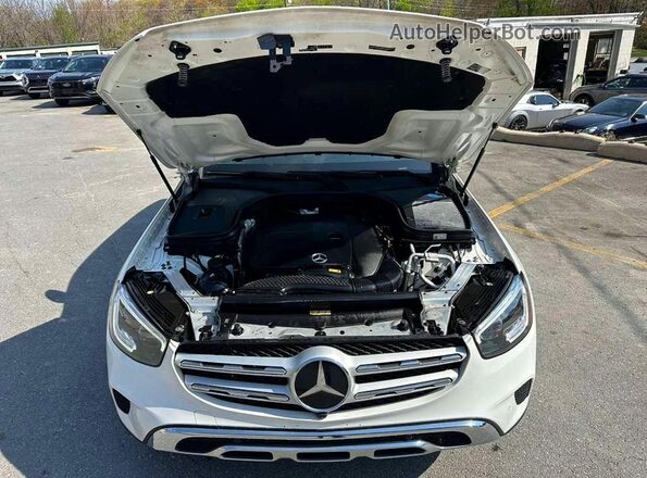 W1N0G8EB7NV348059 2022 MERCEDES-BENZ GLC-CLASS Белый Вид панели приборов