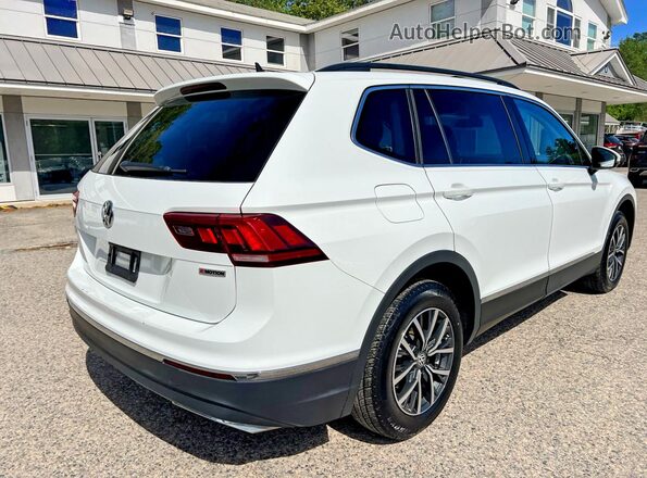 3VV2B7AX5LM114005 2020 VOLKSWAGEN TIGUAN Белый Вид спереди