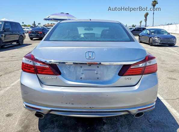1HGCR3F80HA016269 2017 HONDA ACCORD Silver Vista interior delantera