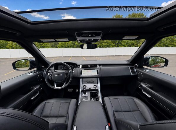 SALWR2SE5LA730398 2020 LAND ROVER RANGE ROVER Red Rear seats view