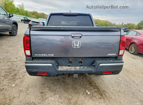 5FPYK3F58HB011091 2017 HONDA RIDGELINE Silver Вид салону спереду
