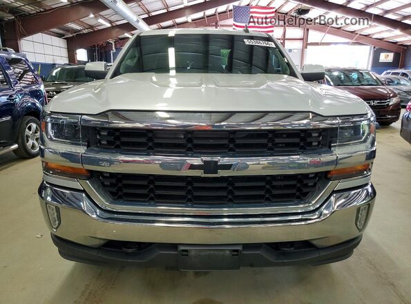 1GCVKREC8HZ123589 2017 CHEVROLET SILVERADO Серебряный Вид спереди