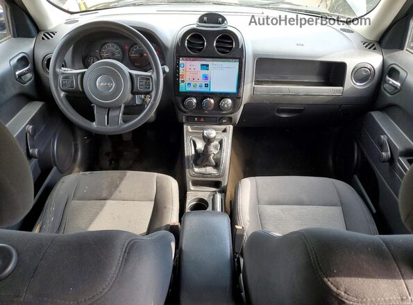 1C4NJPBA1GD807745 2016 JEEP PATRIOT Black Instrument cluster view