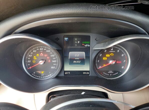 55SWF4HB6JU237180 2018 MERCEDES-BENZ C White Vista del cuadro de instrumentos