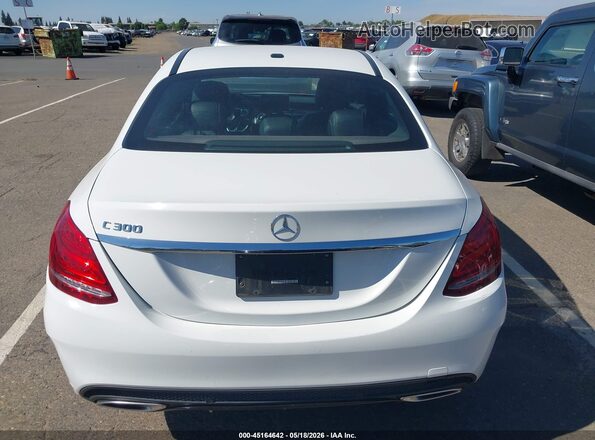 55SWF4JB0HU183833 2017 MERCEDES-BENZ C White 