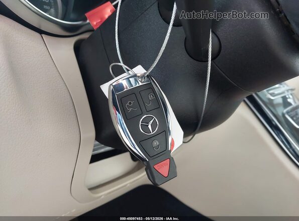 55SWF4JB0JU279855 2018 MERCEDES-BENZ C-CLASS Black Widok deski rozdzielczej