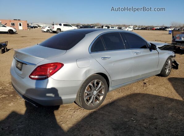 55SWF4JB1GU145901 2016 MERCEDES-BENZ C Silver Задня права чверть