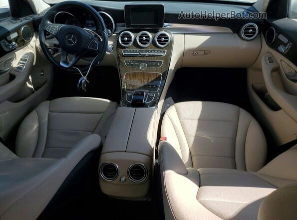 55SWF4JB2GU130808 2016 MERCEDES-BENZ C White Вид панелі приладів