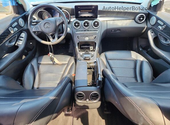 55SWF4JB4HU196407 2017 MERCEDES-BENZ C-CLASS White Առջևի վահանակի տեսք