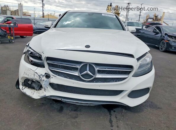 55SWF4JB4JU262573 2018 MERCEDES-BENZ C White Դիմացի տեսք