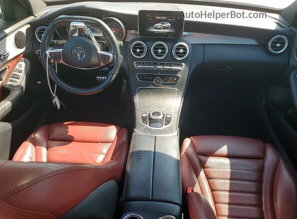 55SWF4JB5JU268592 2018 MERCEDES-BENZ C Белый Вид панели приборов