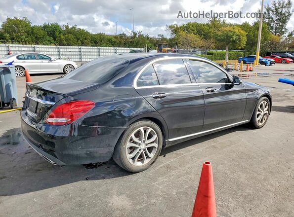 55SWF4JB6HU203826 2017 MERCEDES-BENZ C Black Tył prawy
