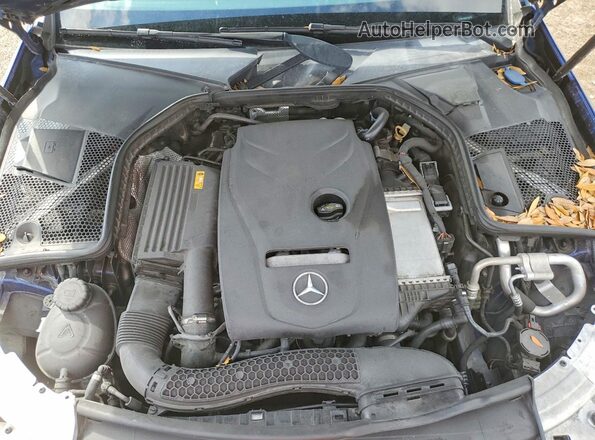 55SWF4JB6JU266690 2018 MERCEDES-BENZ C Blue Rear interior view