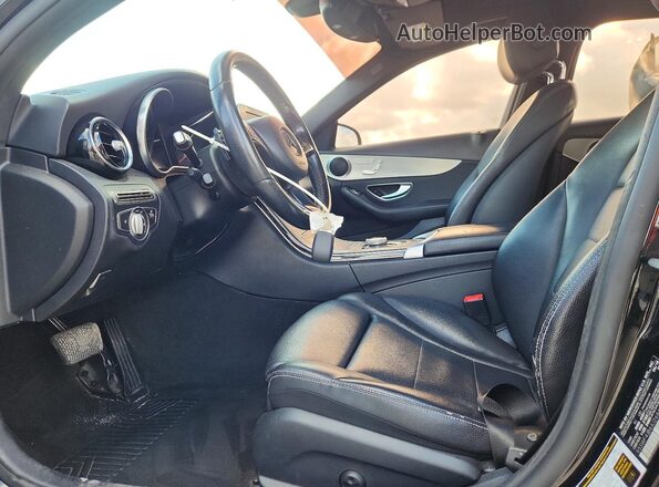 55SWF4JB6JU268407 2018 MERCEDES-BENZ C Black Front interior view