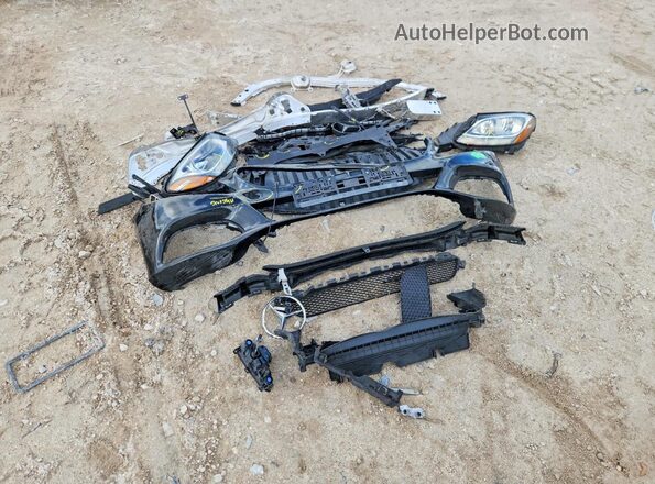 55SWF4JB6JU268407 2018 MERCEDES-BENZ C Black Engine compartment view