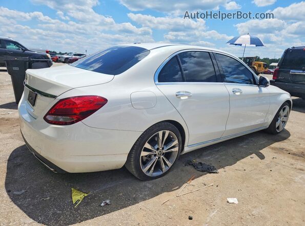 55SWF4JB6JU273848 2018 MERCEDES-BENZ C White Задня права чверть