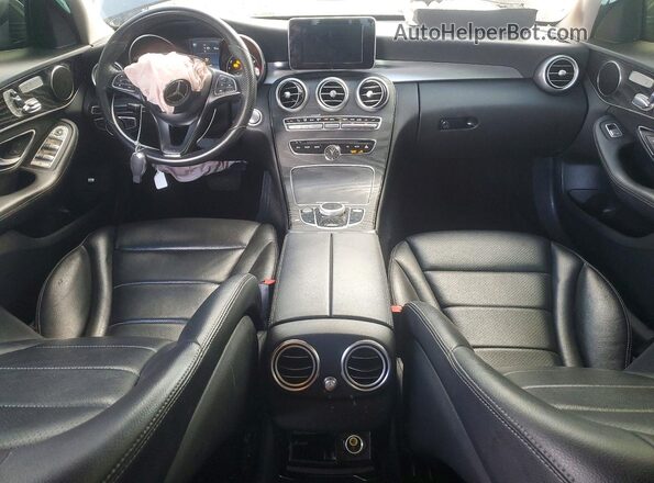 55SWF4JB9HU184897 2017 MERCEDES-BENZ C Серый Вид панели приборов