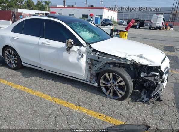 55SWF4JBXJU240206 2018 MERCEDES-BENZ C-CLASS White Przód prawy