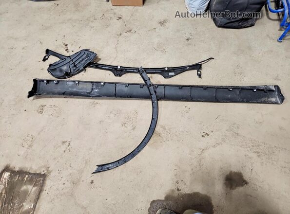 55SWF4KB0GU099122 2016 MERCEDES-BENZ C Белый Вид подкапотного пространства