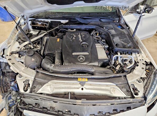 55SWF4KB0GU099122 2016 MERCEDES-BENZ C Белый Вид задней части салона