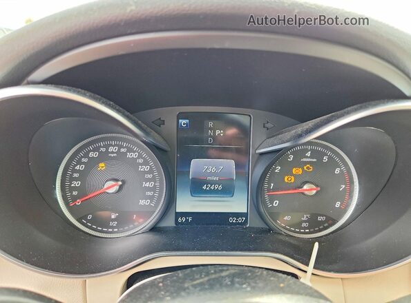 55SWF4KB0HU211788 2017 MERCEDES-BENZ C White ხელსაწყოთა პანელის ხედი