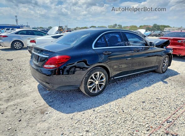 55SWF4KB3GU125180 2016 MERCEDES-BENZ C Black Հետևի աջ