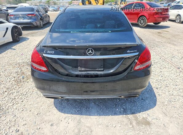 55SWF4KB3GU125180 2016 MERCEDES-BENZ C Black Հետևի տեսք