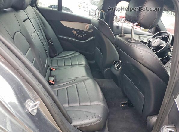 55SWF4KB4JU279145 2018 MERCEDES-BENZ C Gray Widok tylnych siedzeń