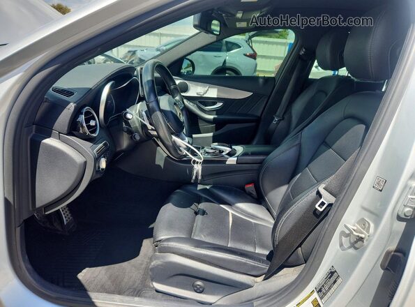 55SWF4KB5GU104881 2016 MERCEDES-BENZ C Silver Widok wnętrza z przodu