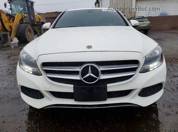 55SWF4KB6JU279194 2018 MERCEDES-BENZ C Белый Вид спереди