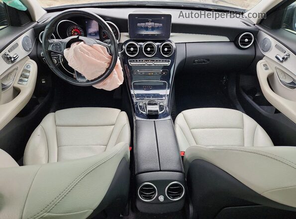 55SWF4KB8GU097568 2016 MERCEDES-BENZ C Gray Вид панелі приладів