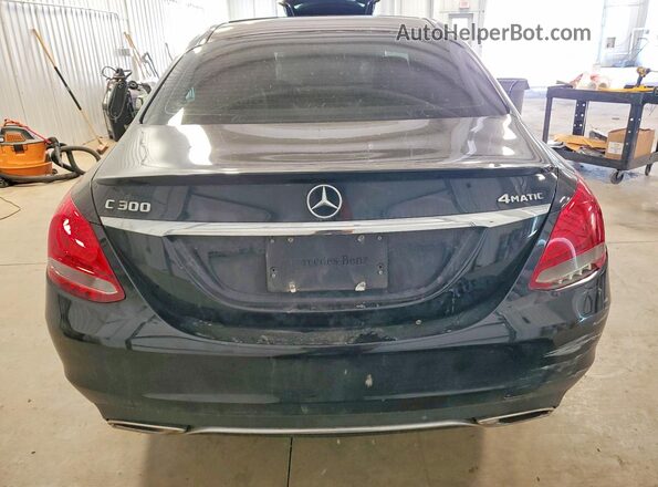 55SWF4KB8GU103675 2016 MERCEDES-BENZ C Black უკანა ხედი