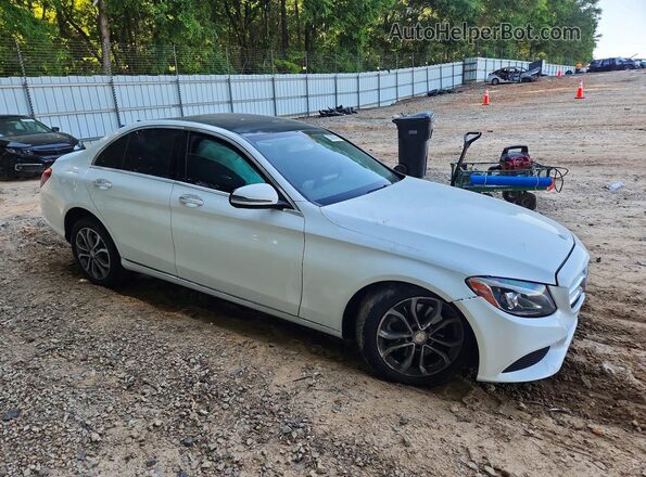 55SWF4KB9GU102874 2016 MERCEDES-BENZ C White Передня права чверть