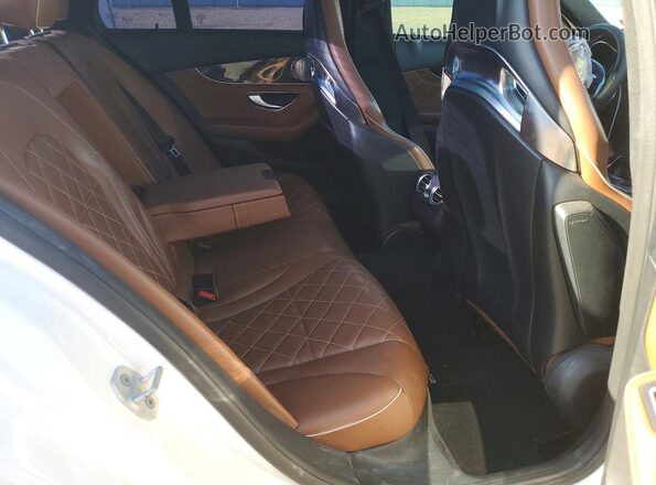 55SWF6EB2GU129292 2016 MERCEDES-BENZ C White Հետևի նստատեղերի տեսք