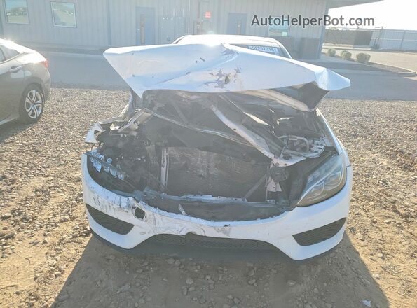 55SWF6EB2GU129292 2016 MERCEDES-BENZ C White Դիմացի տեսք
