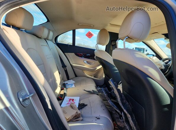 55SWF8DB2LU333100 2020 MERCEDES-BENZ C Beige Հետևի նստատեղերի տեսք