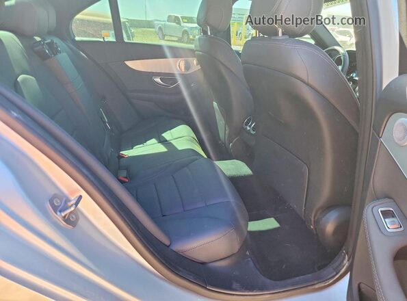 55SWF8DB8LU333103 2020 MERCEDES-BENZ C Silver Vista de los asientos traseros