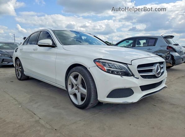 55SWF8EB6KU298526 2019 MERCEDES-BENZ C White Front right