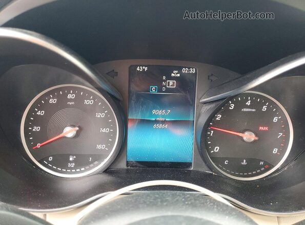 55SWF8EB8LU327400 2020 MERCEDES-BENZ C Black Вид щитка приладів