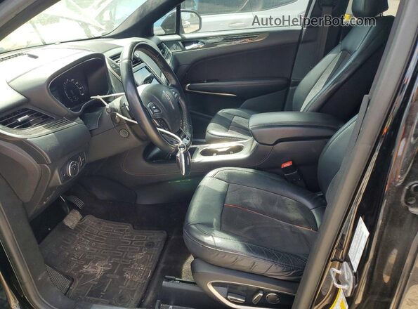 5LMTJ4DH9HUL71933 2017 LINCOLN MKC Черный Вид панели приборов