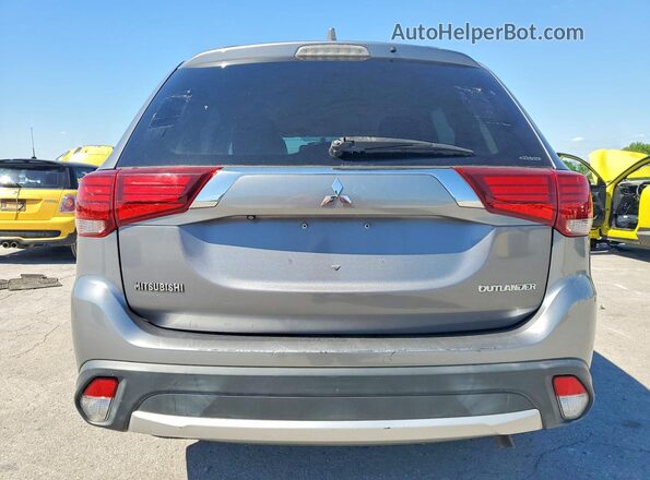 JA4AZ3A30JJ005550 2018 MITSUBISHI OUTLANDER Серый Вид салона спереди