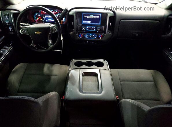 1GCVKREC8HZ123589 2017 CHEVROLET SILVERADO Серебряный Вид панели приборов