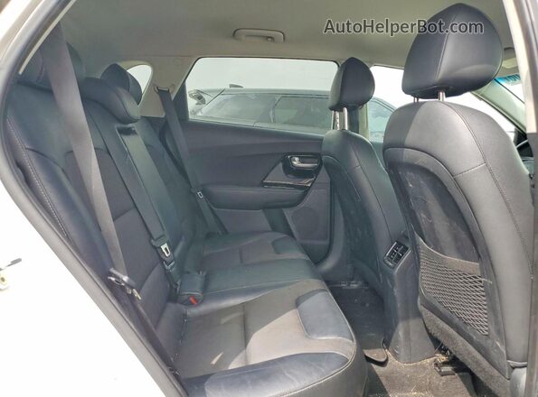 KNDCC3LC4H5063659 2017 KIA NIRO Белый Вид задней части салона